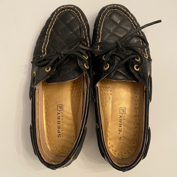 Sperry quilted top siders - Picture 2 of 3